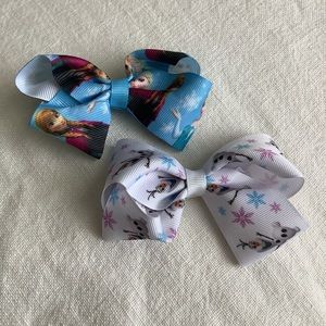 BOGO 🥳 Disney Frozen Elsa Anna Olaf hair bow set white blue toddler princess